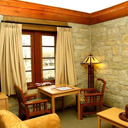 Pere Marquette Lodge & Conference Ctr; BW Premier Collection Grafton Luaran gambar