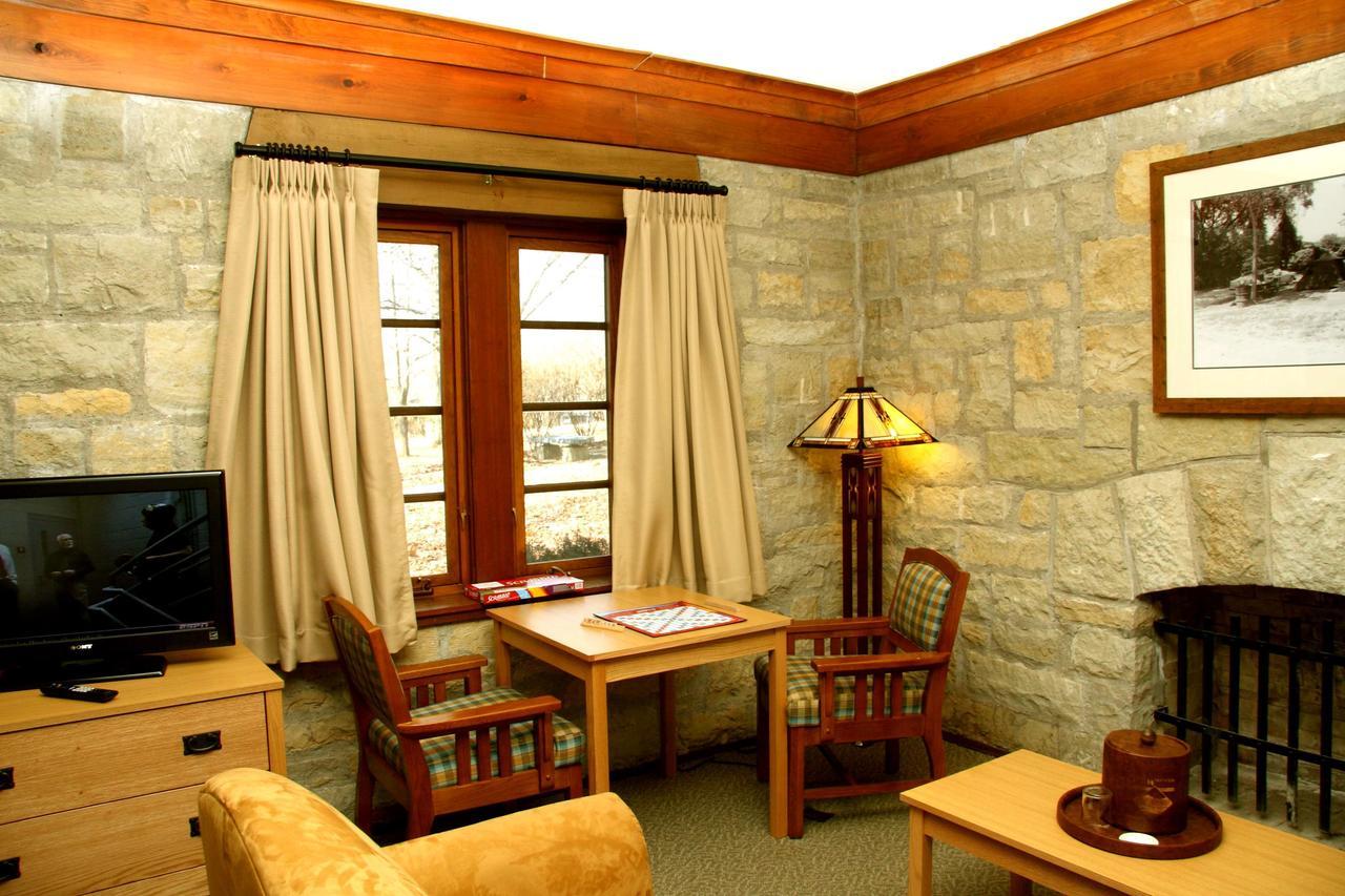 Pere Marquette Lodge & Conference Ctr; BW Premier Collection Grafton Luaran gambar